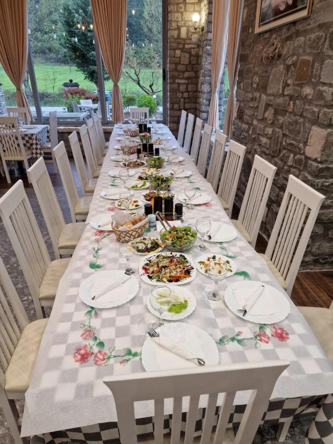 Përmet Kutal Park Inn Hotel מראה חיצוני תמונה